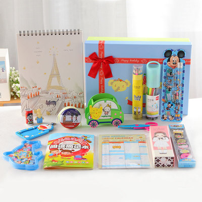 点亮学习之旅 专为中小学生打造的文具套装礼盒